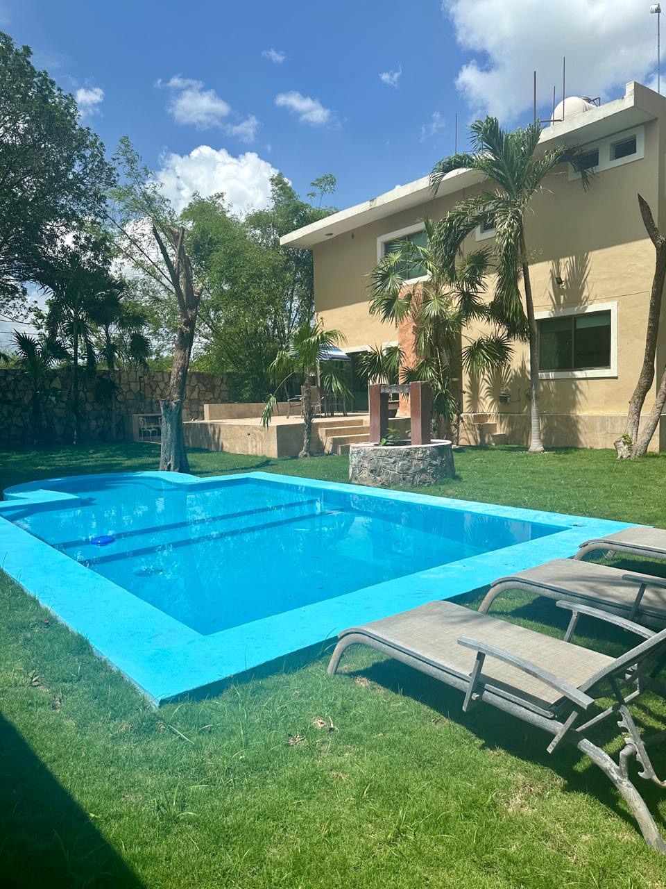 Jardín con frutales